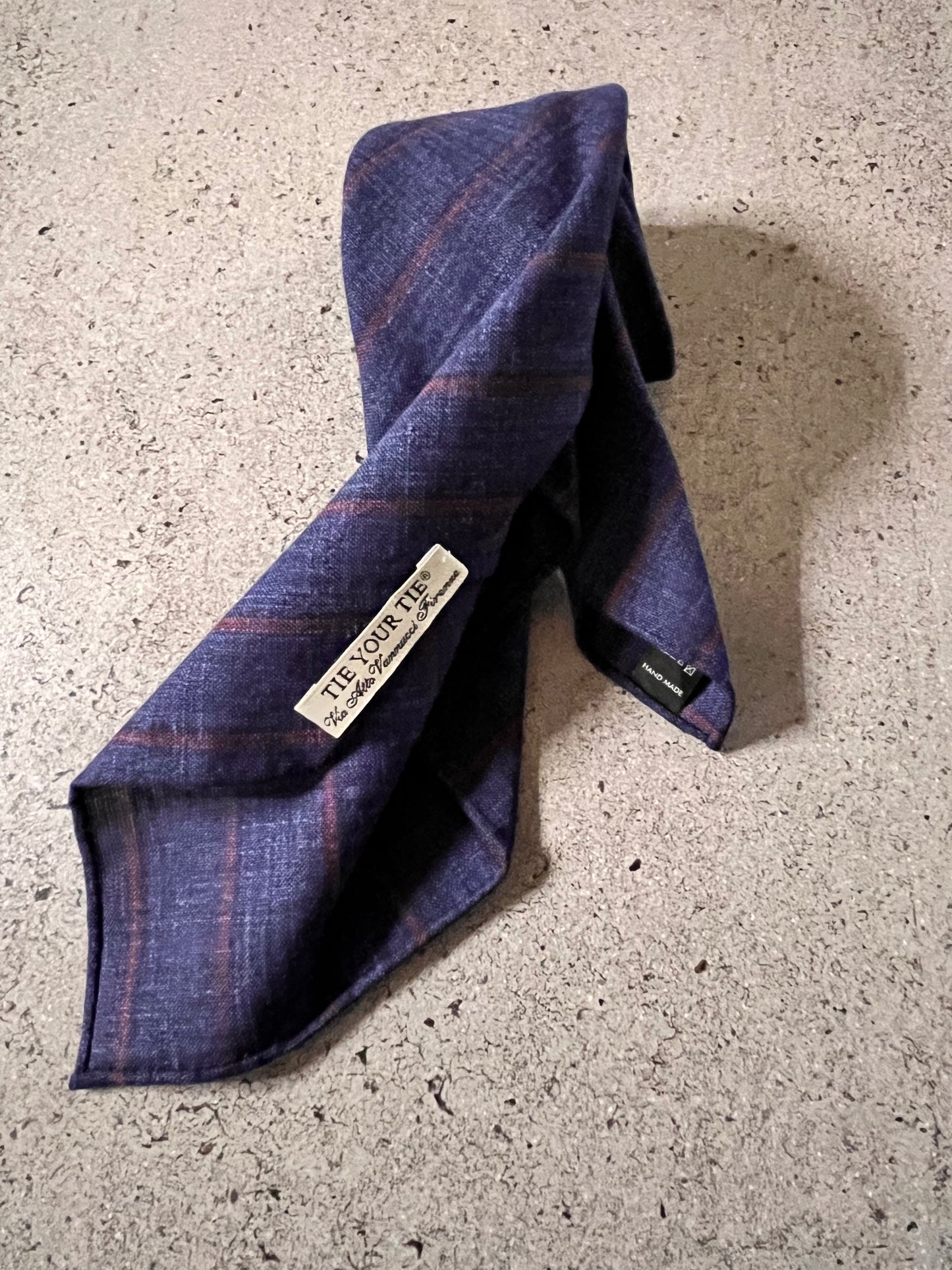 Vintage ネイビーレジメンタルタイ from TIE YOUR TIE