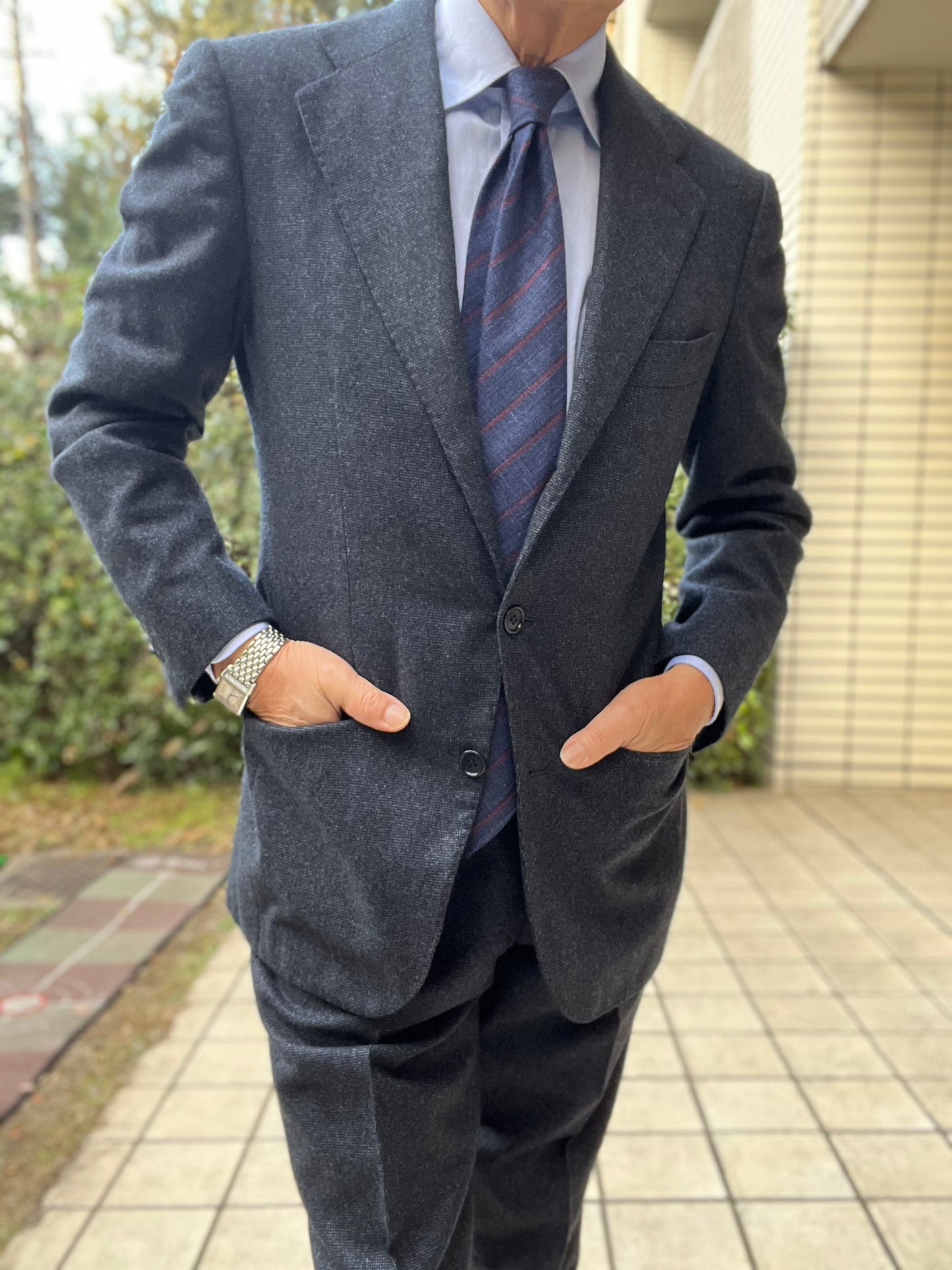 Vintage ネイビーレジメンタルタイ from TIE YOUR TIE