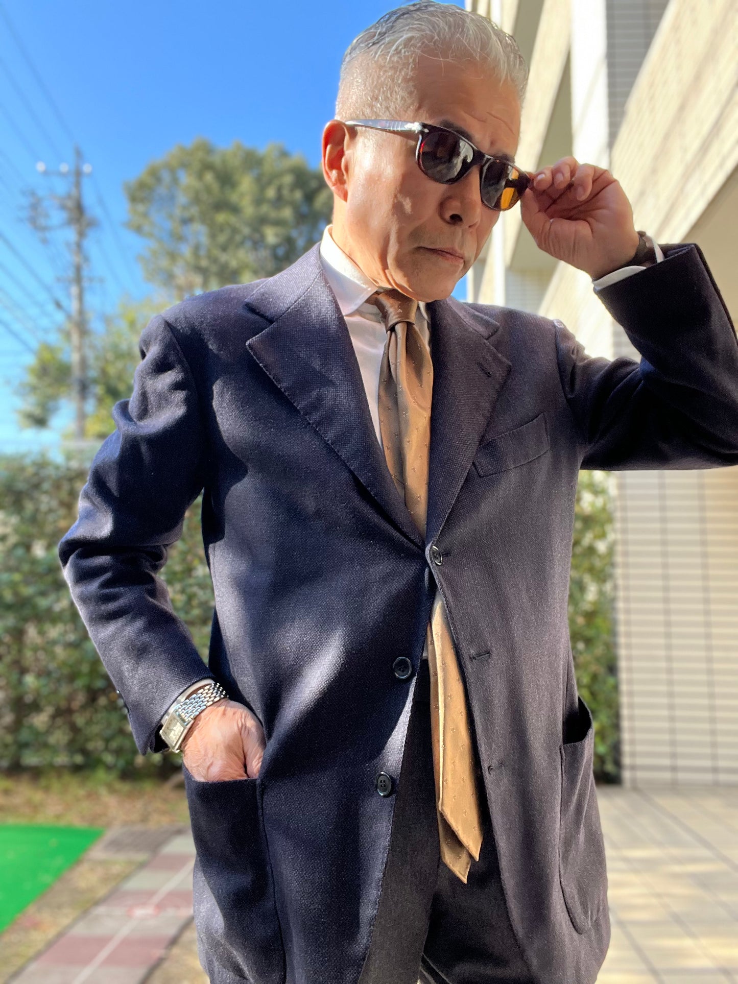 究極の「普通」、Simple &Chic なNavy Jacket