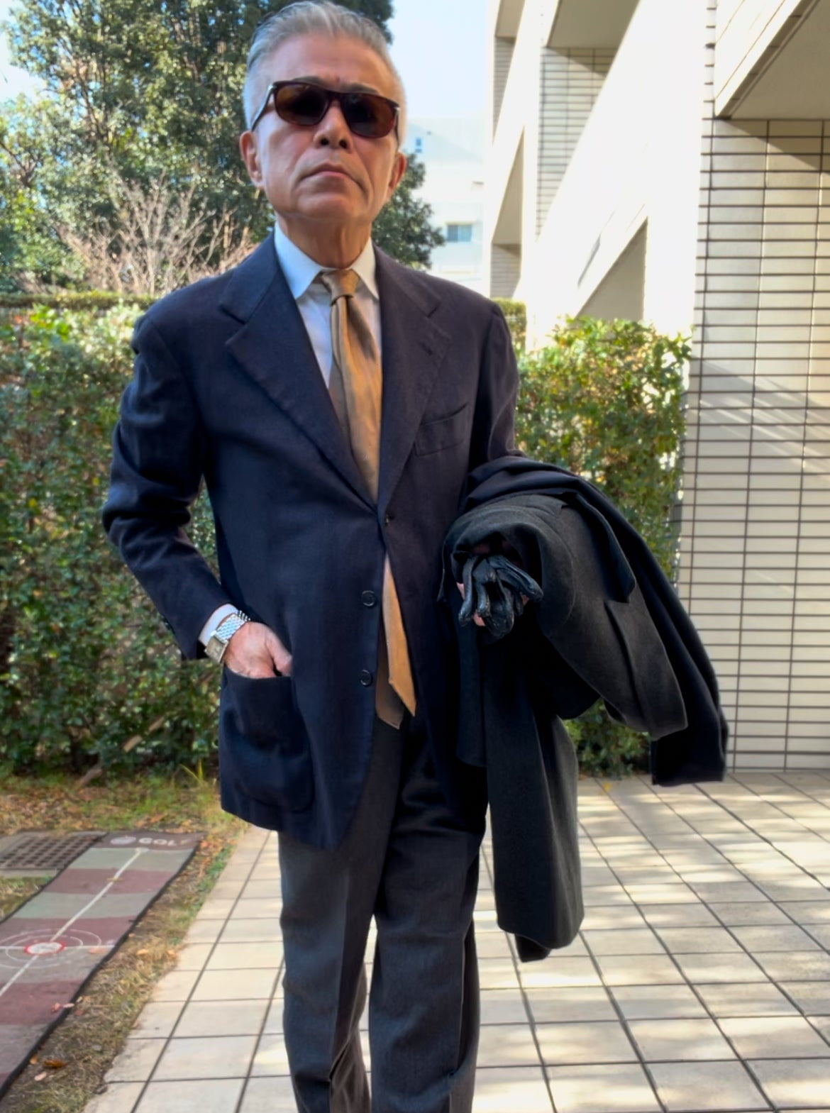 究極の「普通」、Simple &Chic なNavy Jacket
