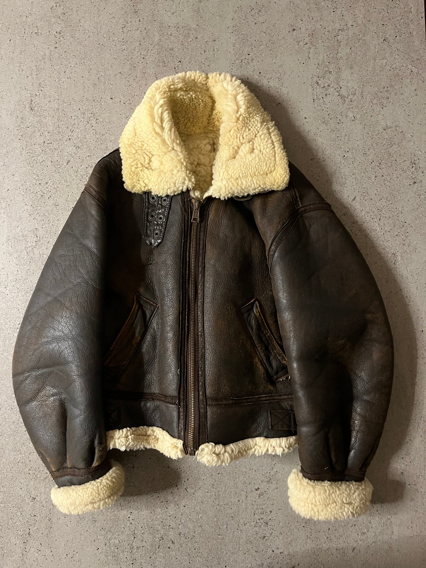 ジジイのVintage Mouton Bomber Jacket