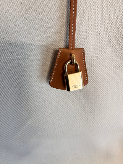 CELINE TOTO BAG / VERTICAL CABAS