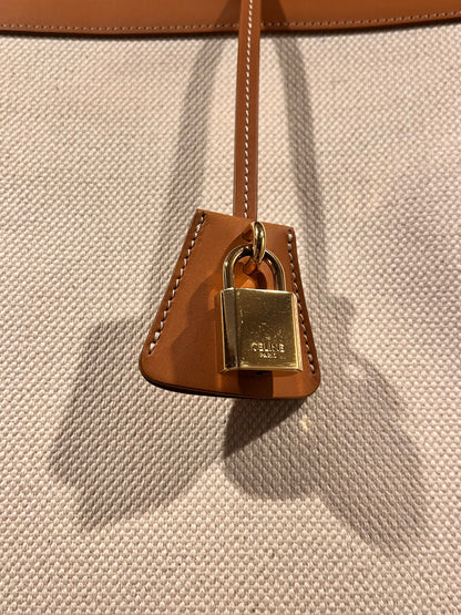 CELINE TOTO BAG / VERTICAL CABAS